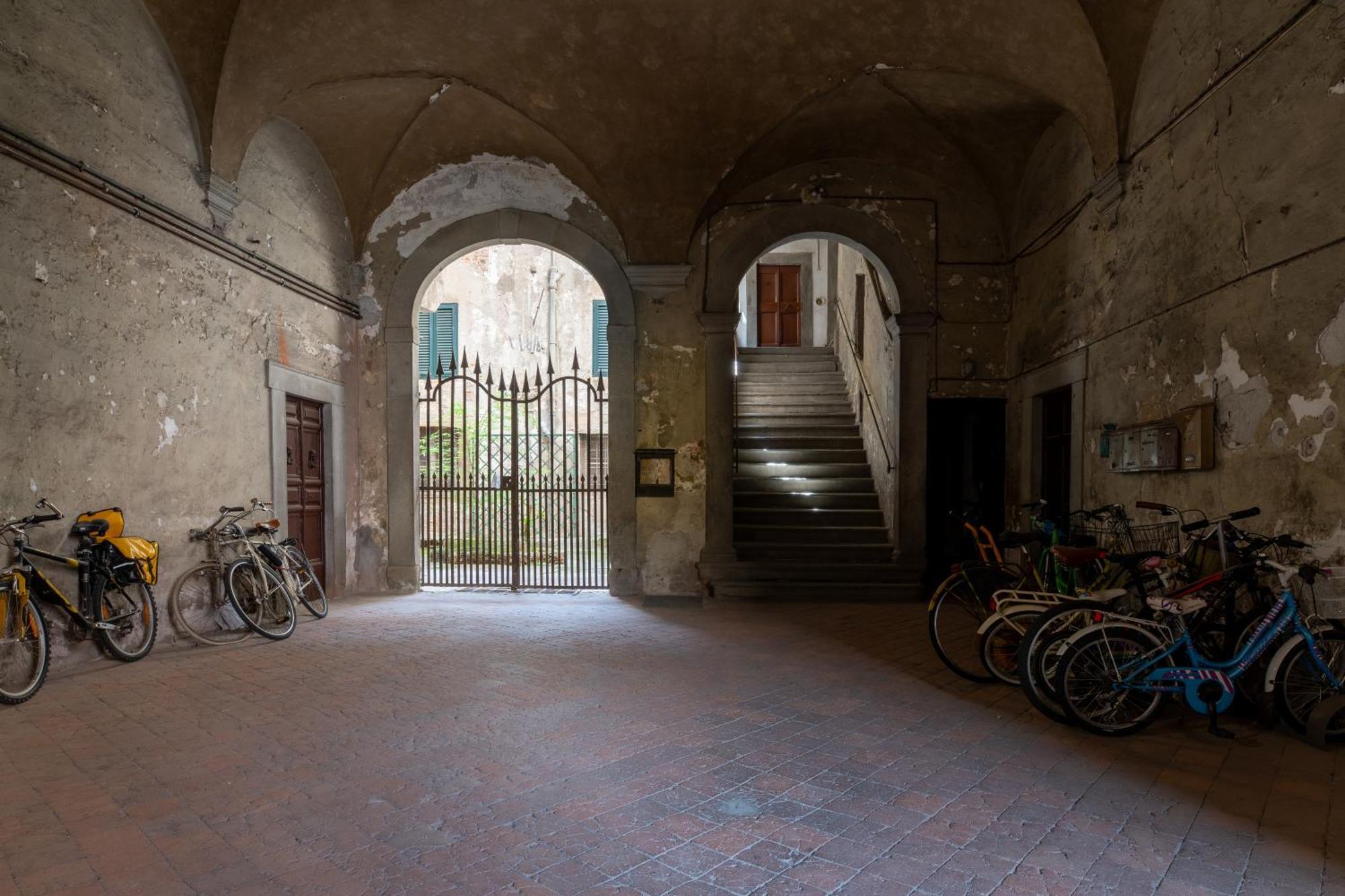 La Casa Di Cristina Lucca Exterior foto